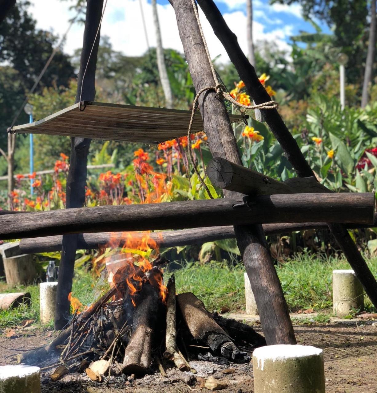 Tribu Ecohostal Los Santos  Eksteriør bilde